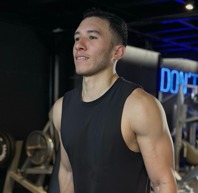 Keny Betancourt en el gimnasio